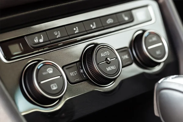 car ac dial up close